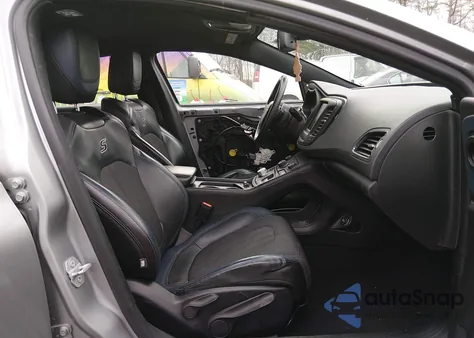 2015 Chrysler 200 S z USA, uszkodzony, nr VIN 1C3CCCBB9FN539947